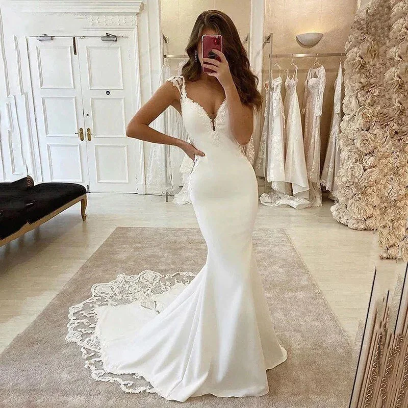 Charming Deep V-neck Backless Wedding Dresses Simple Mermaid Satin Wedding Gowns