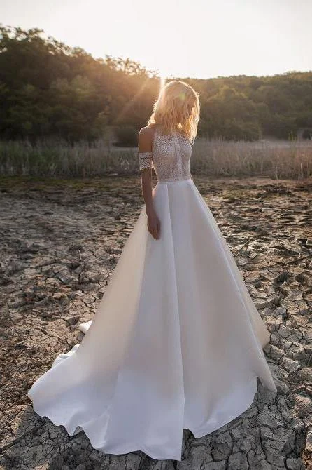 Sexy Lace Appliques High Neck Country Wedding Dresses, Beach Bridal Dresses STK15528